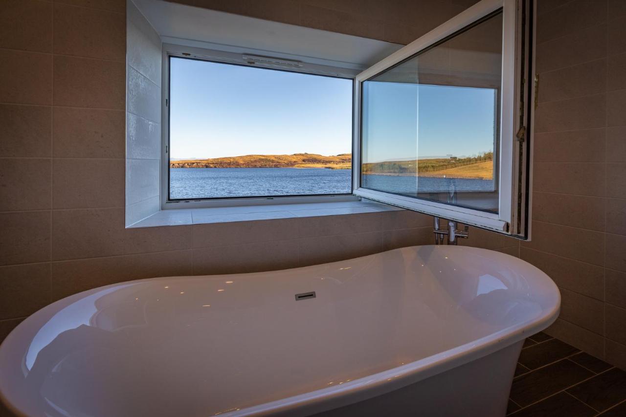 Lochside Villa Стафин Екстериор снимка